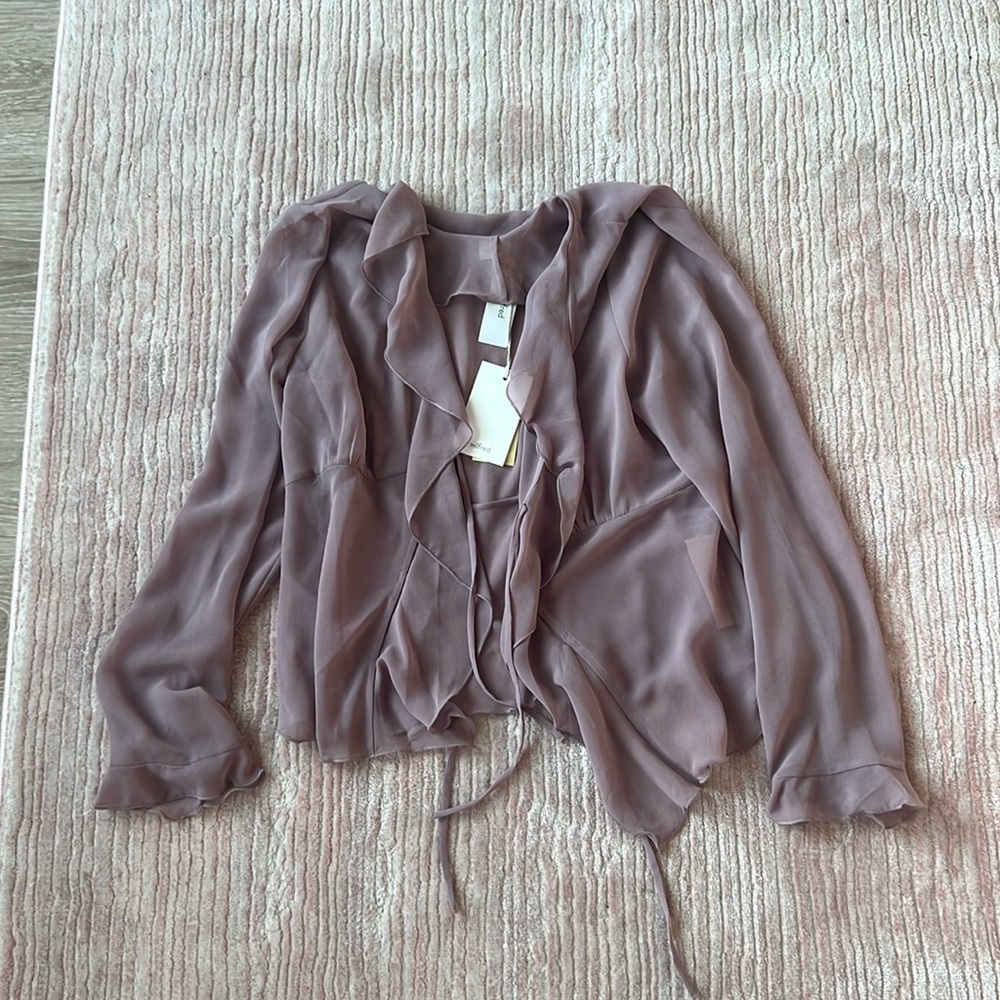 Aritzia Wilfred tie up blouse
